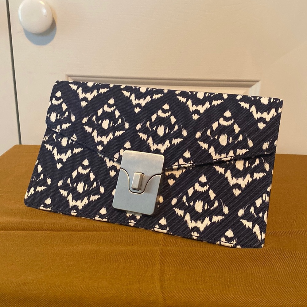 Talbots Clutch